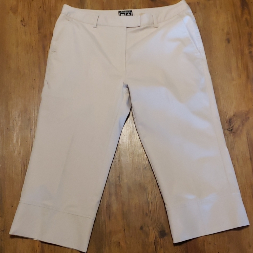 Adidas stretch capri pants euc khaki tan